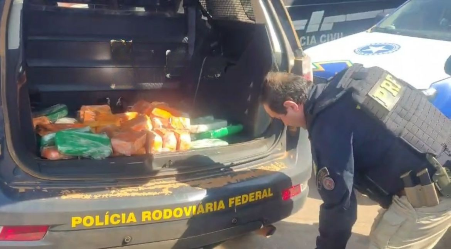 PRF apreende 50 kg de pasta base de cocaína em caminhonete na BR-364