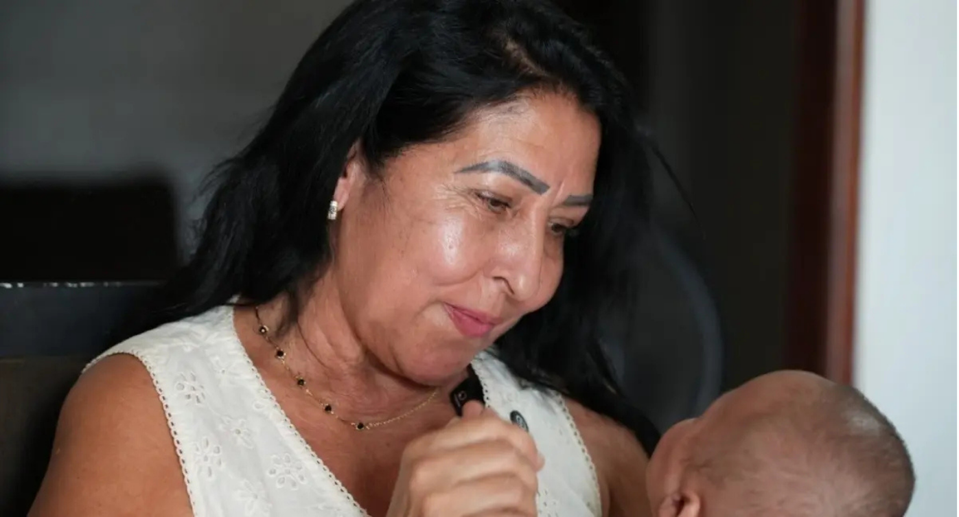 Acolher crianças transforma vidas e gera novos laços de amor