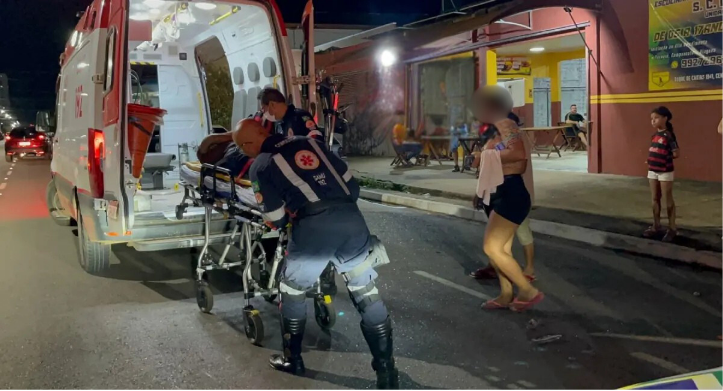 Casal fica ferido após queda de moto no centro de Porto Velho