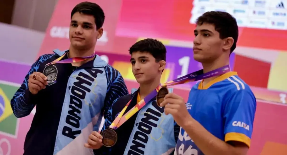 Estudante de Rondônia conquista prata no wrestling greco-romano em Brasília