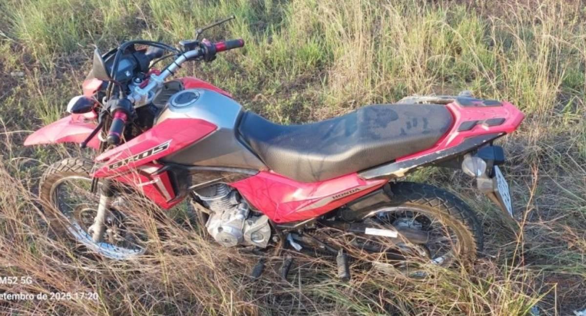 Homem fica ferido em colisão na zona rural de Theobroma