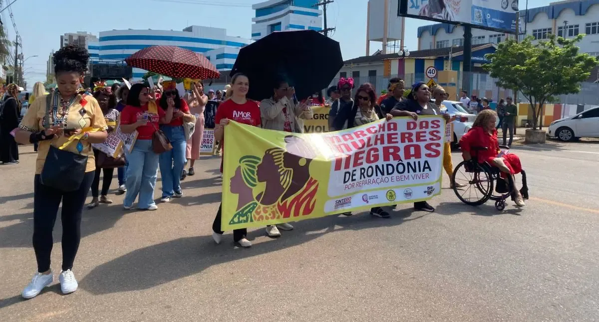 Marcha das Mulheres Negras ocupa ruas de Porto Velho