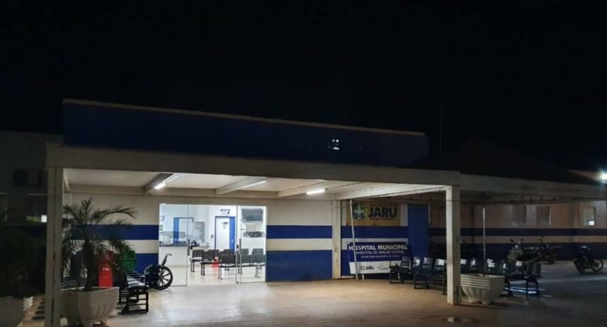 Homem fica ferido em Jaru após ser golpeado em via pública