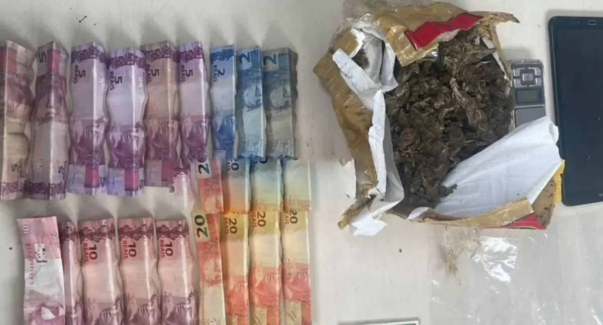 Polícia Militar apreende drogas em ação no Parque São Pedro, Ji-Paraná