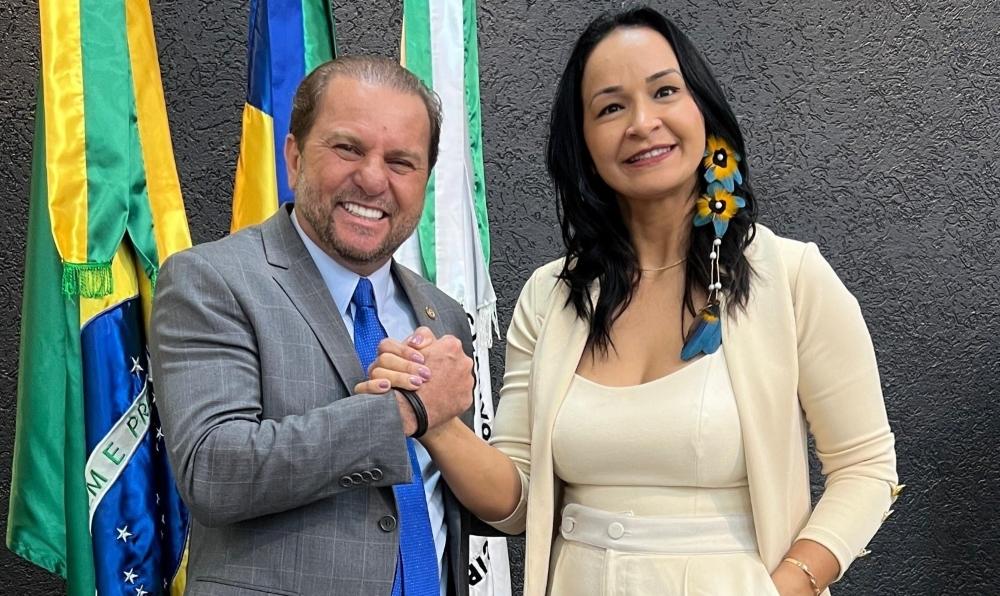 Cirone Deiró destina R$ 500 mil para compra de motos para agentes de saúde em Cacoal