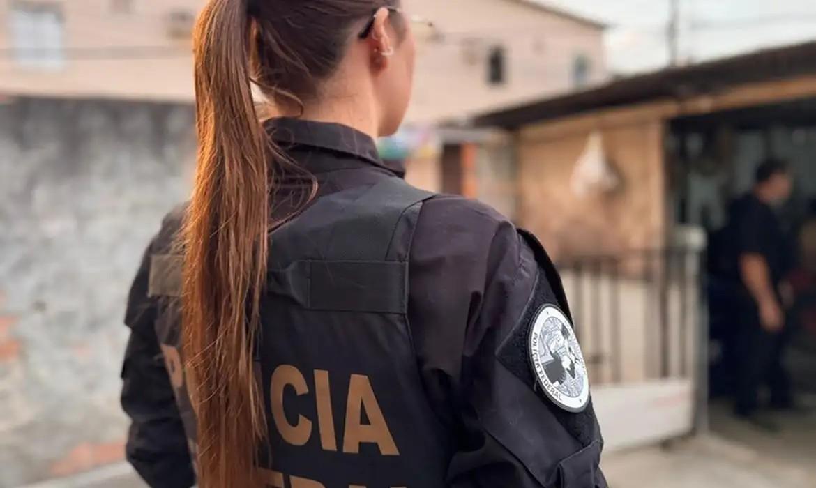 PF prende quatro advogados suspeitos de atuar para o Comando Vermelho em presídios do Amazonas