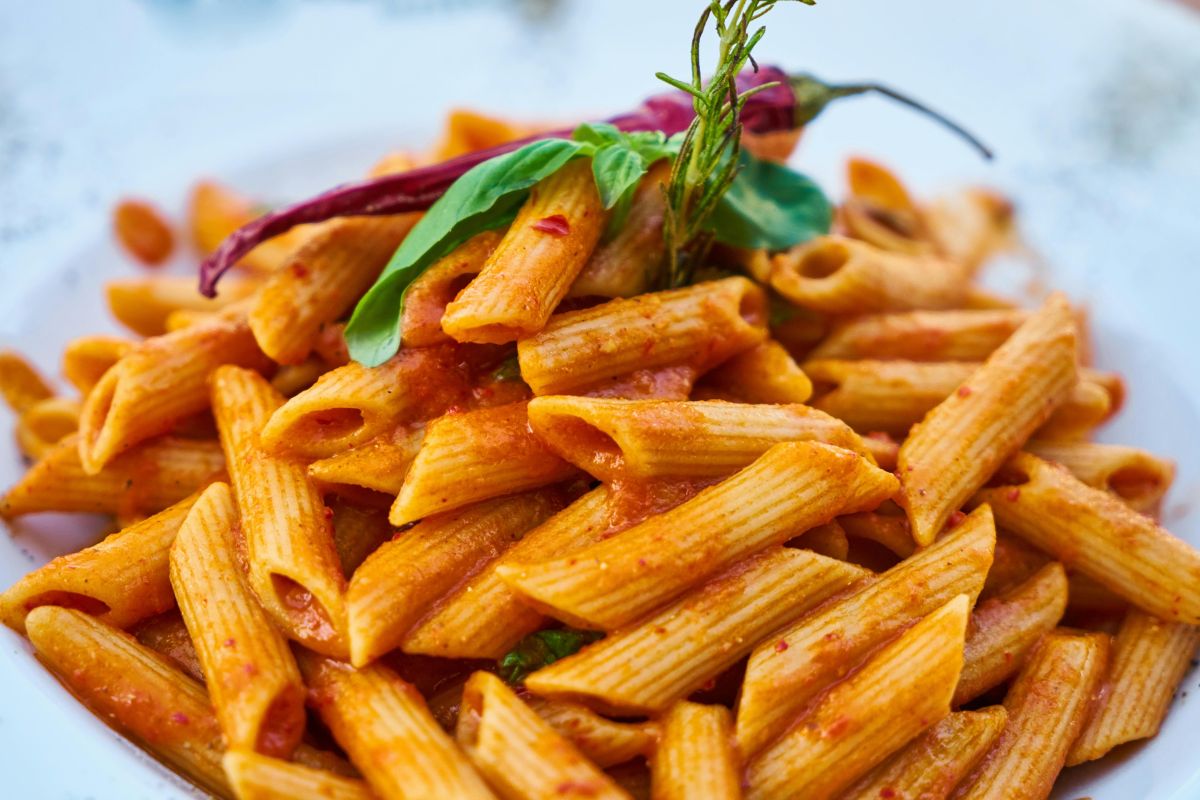 Comer carboidrato no jantar leva ao pré-diabetes? Entenda
