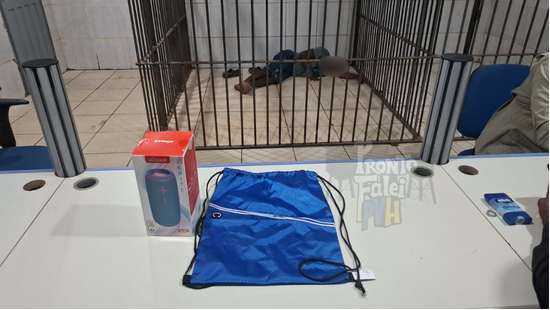 Suspeito é detido após furto em loja no centro