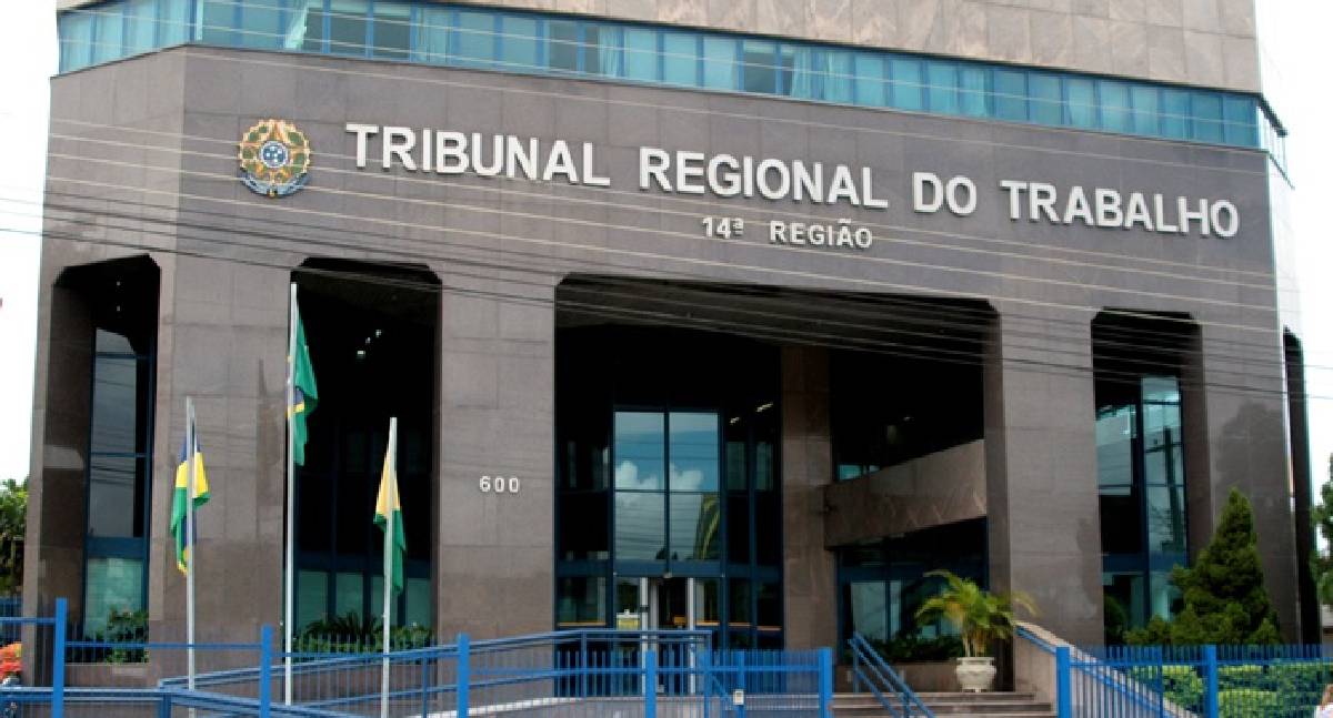 TRT mantém condenação da Drogasil por descumprir CCT