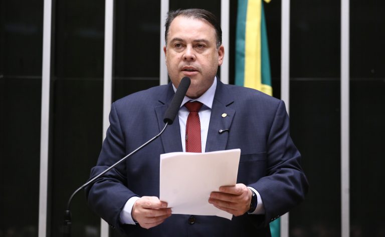 Comissão aprova aumento para 8% na dedução do IR em doações para projetos esportivos sociais