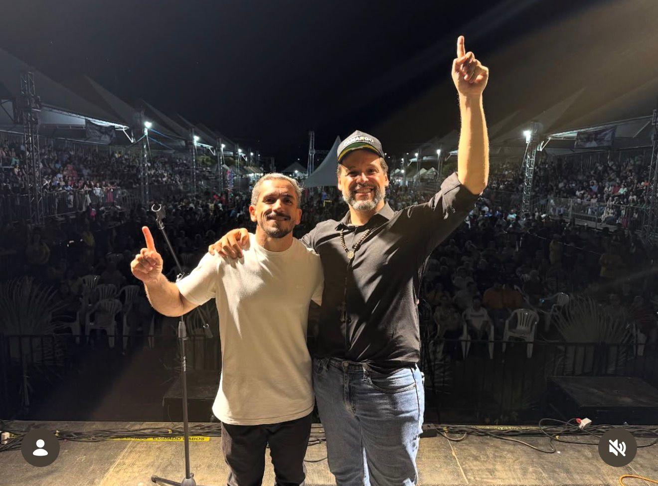 Recurso de R$ 2,6 milhões garante ônibus para transporte de pacientes em Ariquemes